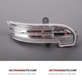 Đèn xi nhan gương chiếu hậu phải xe Mercedes C180K WDB203